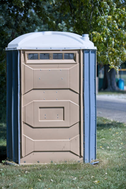 Best Affordable portable toilet rental  in Cypress Quarters, FL